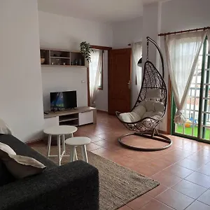 https://casa-lunita.adeje-hotels.com